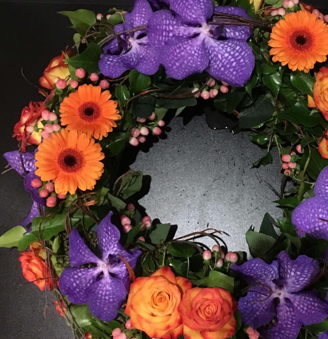 DETAIL COURONNE Pompes Funèbre Maréchal